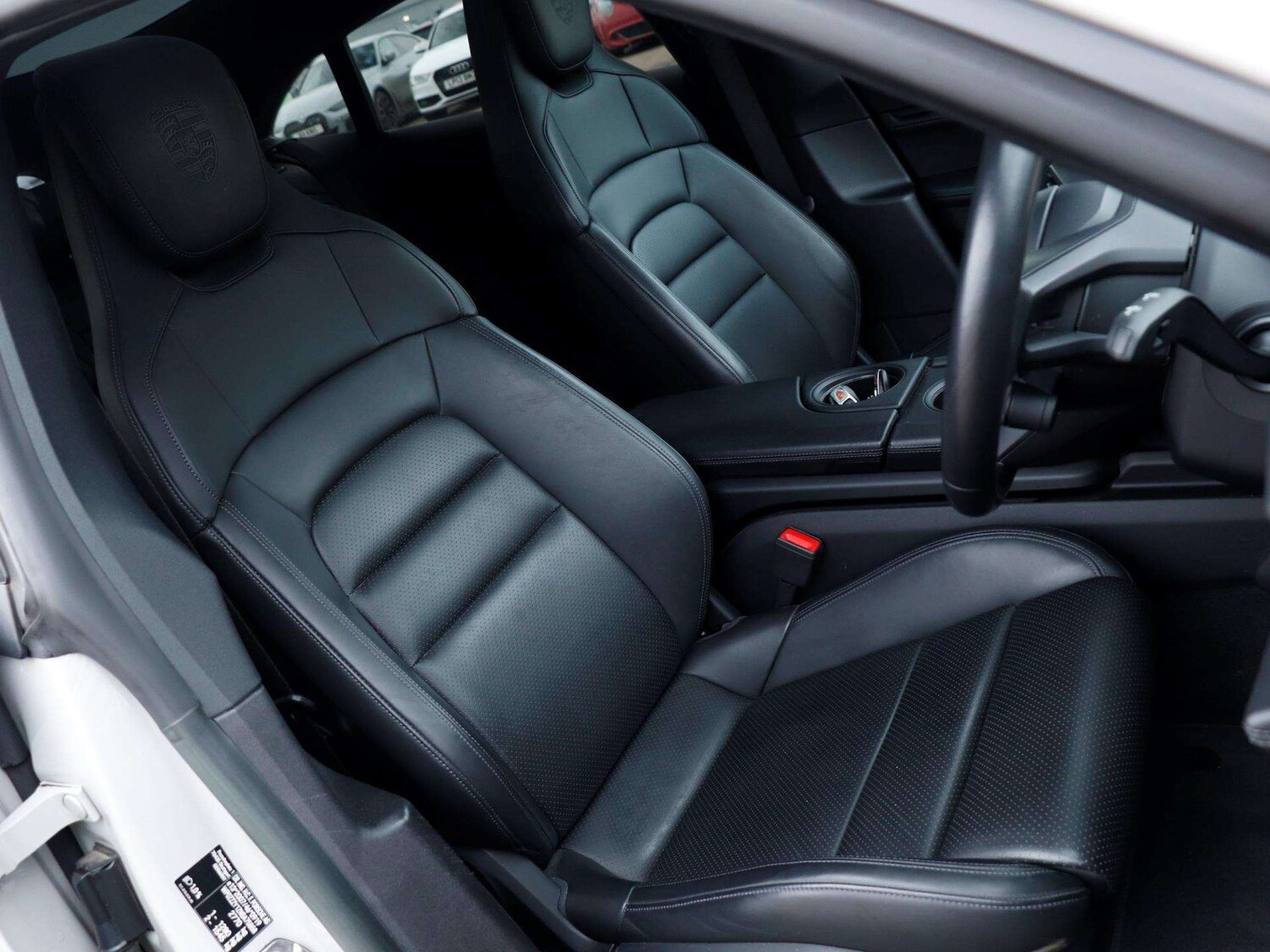 Used Porsche Taycan 2022 for sale - 77361272: Photo 24