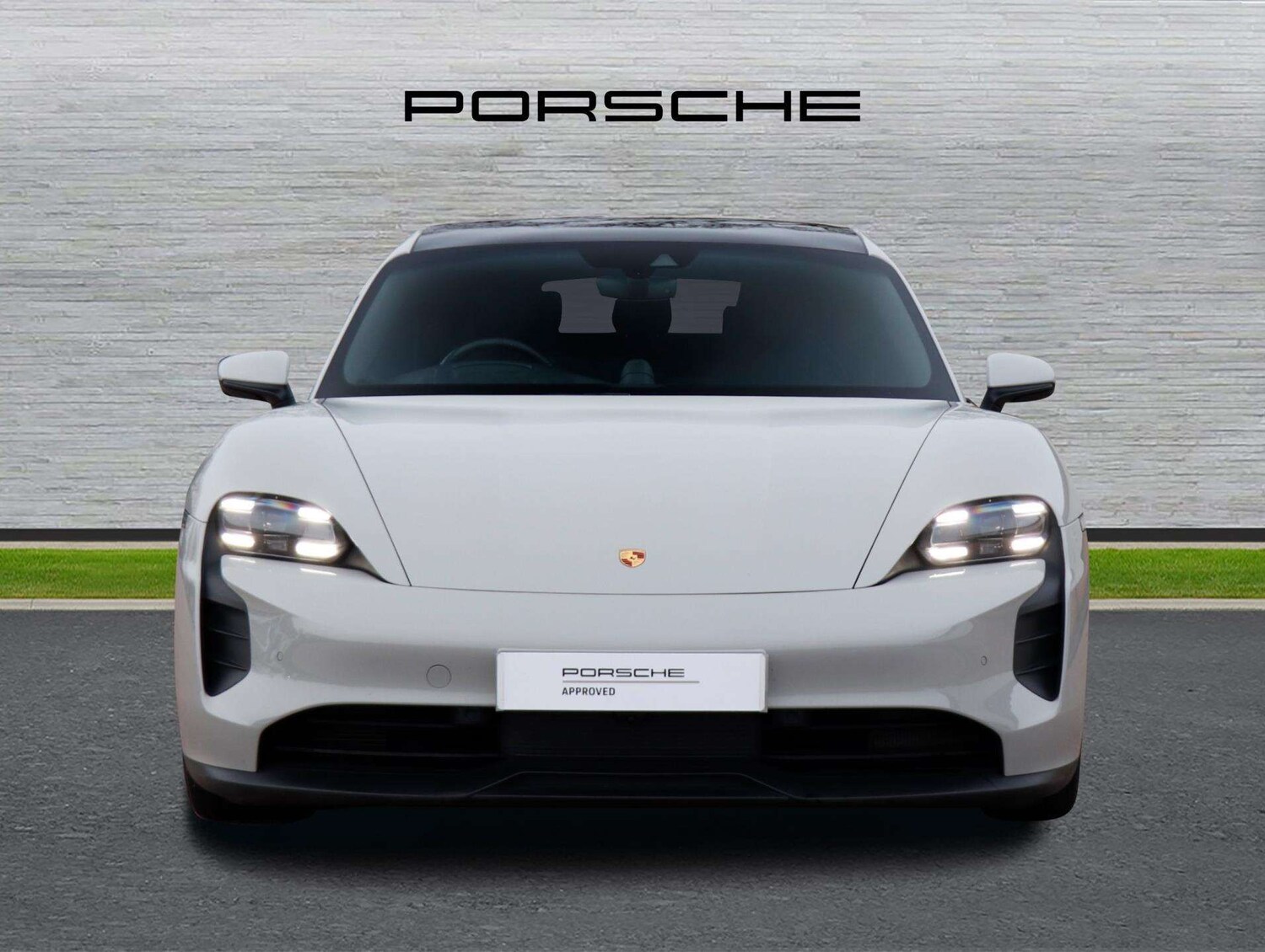 Used Porsche Taycan 2022 for sale - 77361272: Photo 8