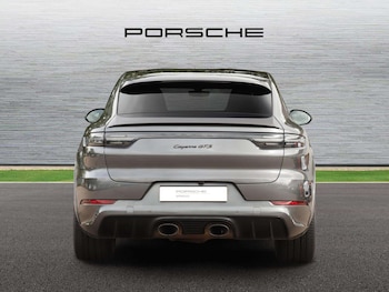 Used Porsche Cayenne 2023 for sale - 78893759: Photo