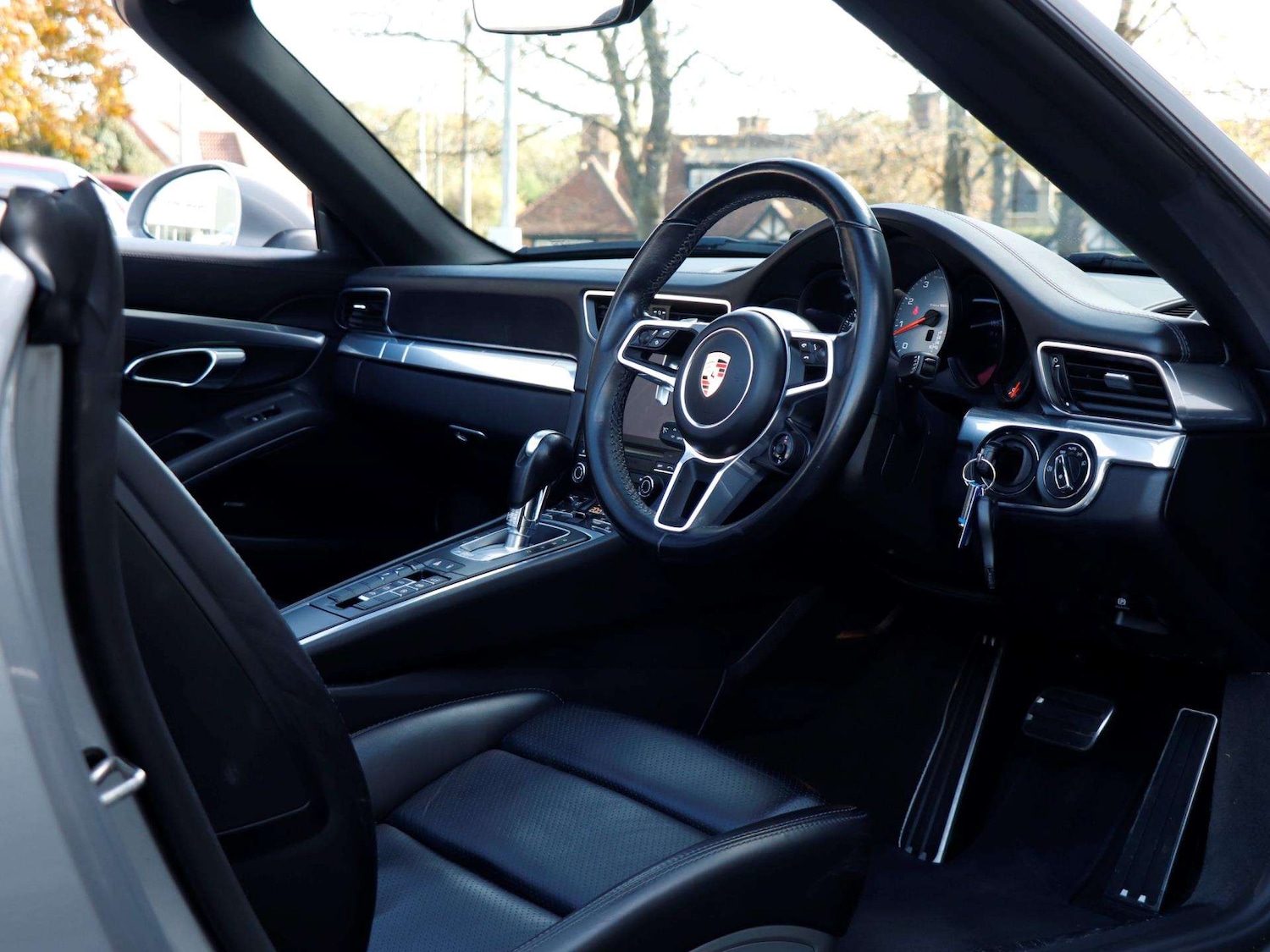 Used Porsche 911 2018 for sale - 76540674: Photo 11