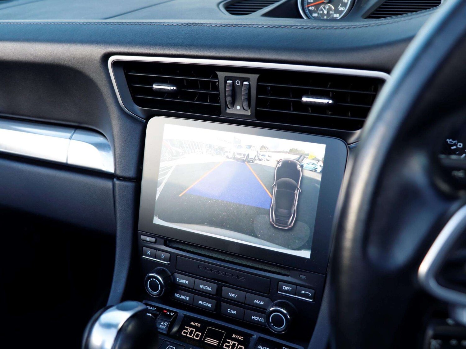 Used Porsche 911 2018 for sale - 76540674: Photo 16