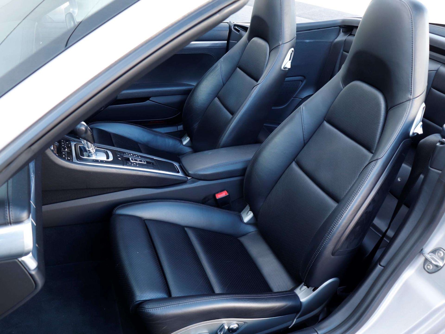 Used Porsche 911 2018 for sale - 76540674: Photo 27