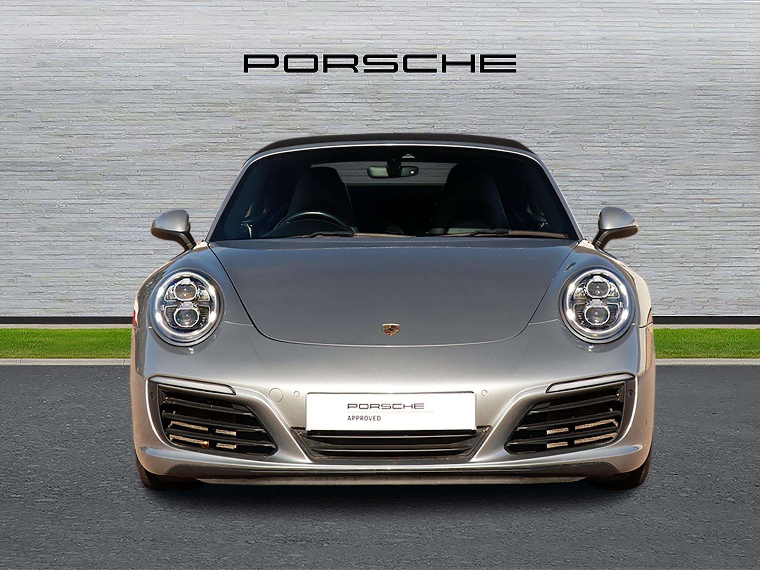 Used Porsche 911 2018 for sale - 76540674: Photo 8