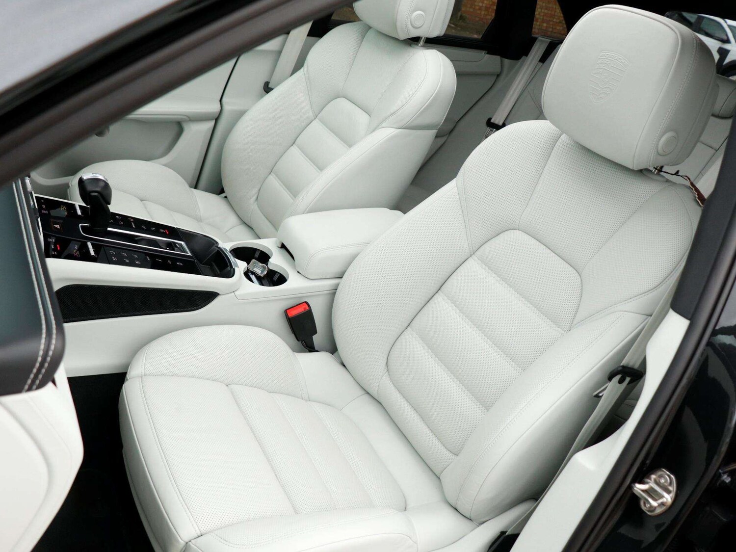 Used Porsche Macan 2023 for sale - 77686660: Photo 26