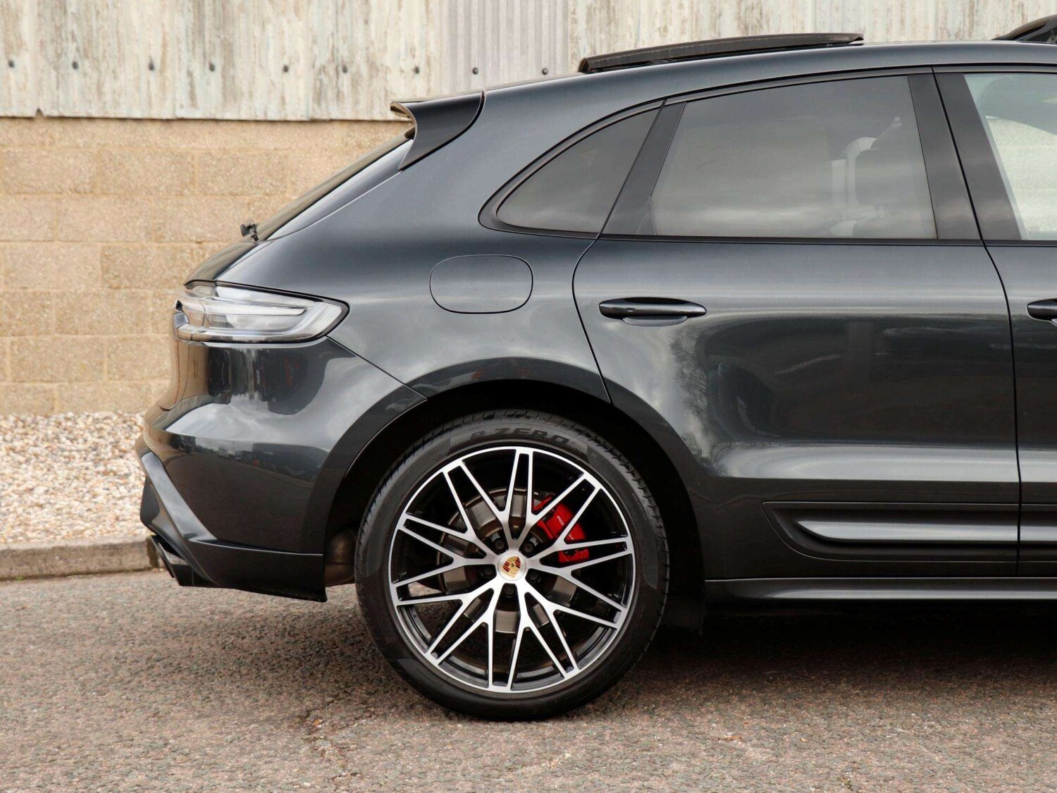 Used Porsche Macan 2023 for sale - 77686660: Photo 30