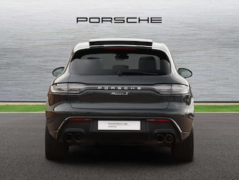 Used Porsche Macan 2023 for sale - 77686660: Photo