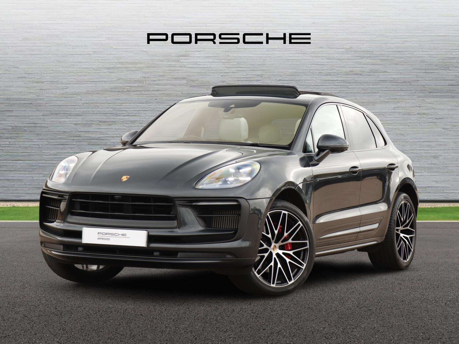 Used Porsche Macan 2023 for sale - 77686660: Photo 7
