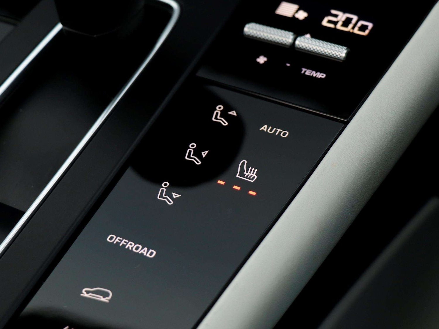 Used Porsche Macan 2023 for sale - 76967720: Photo 19