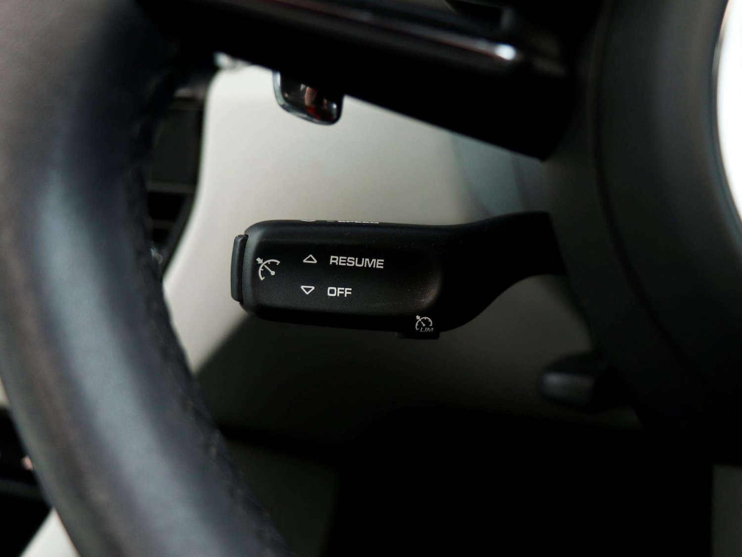 Used Porsche Macan 2023 for sale - 76967720: Photo 20