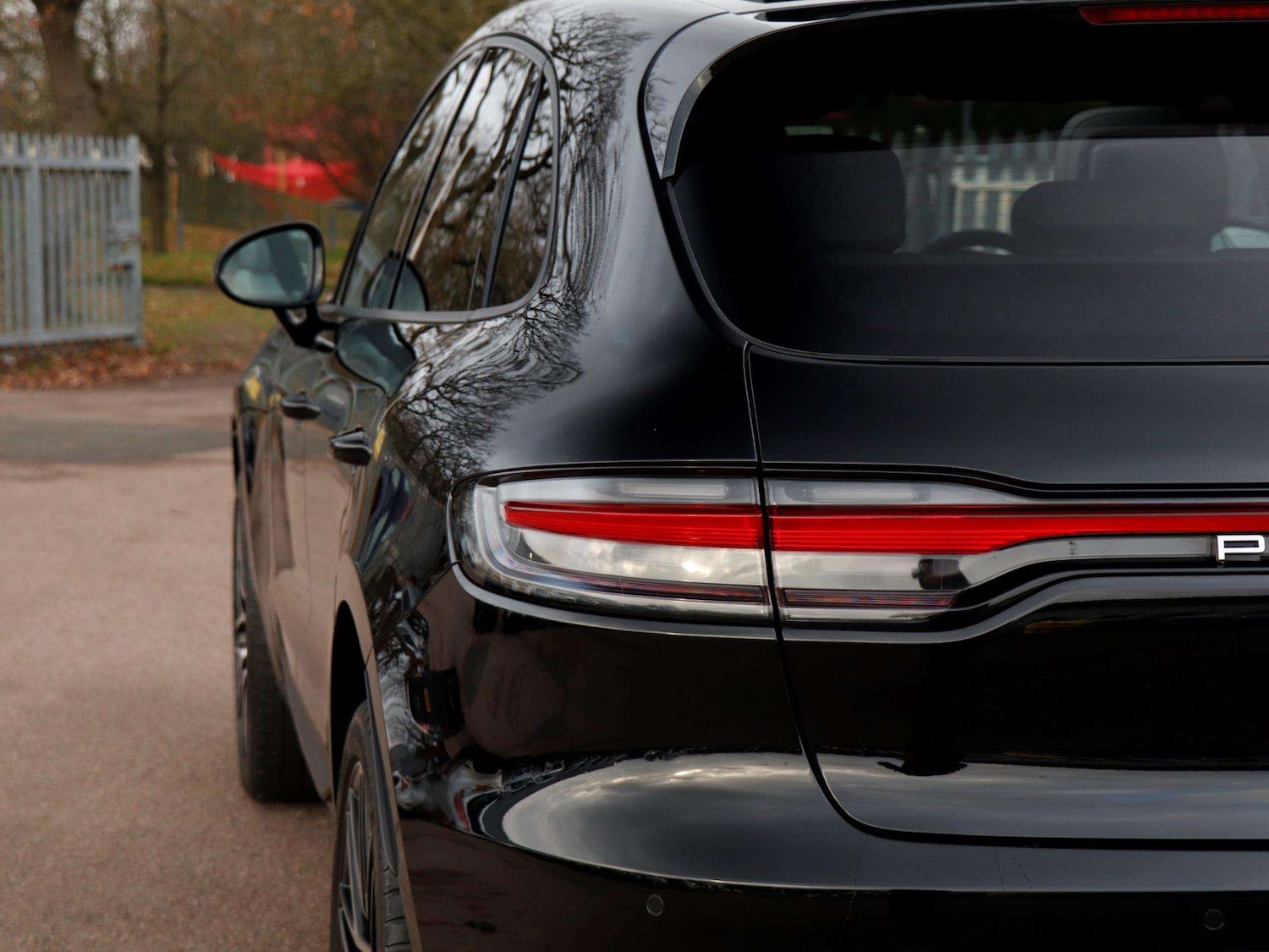 Used Porsche Macan 2023 for sale - 76967720: Photo 29