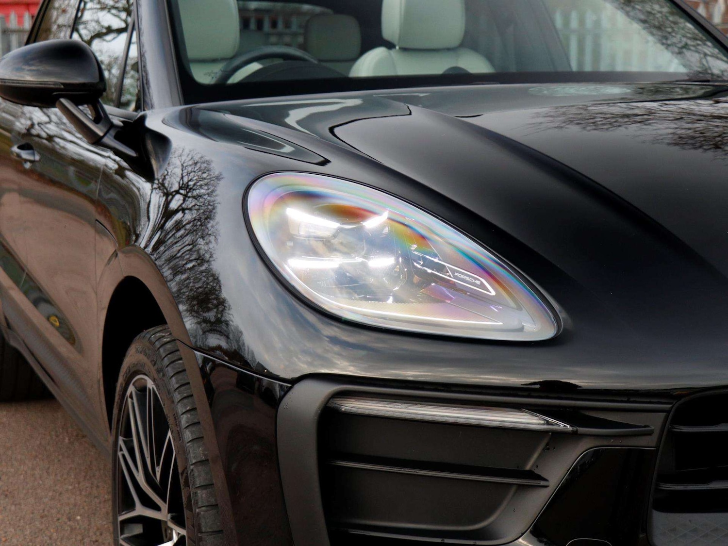 Used Porsche Macan 2023 for sale - 76967720: Photo 30