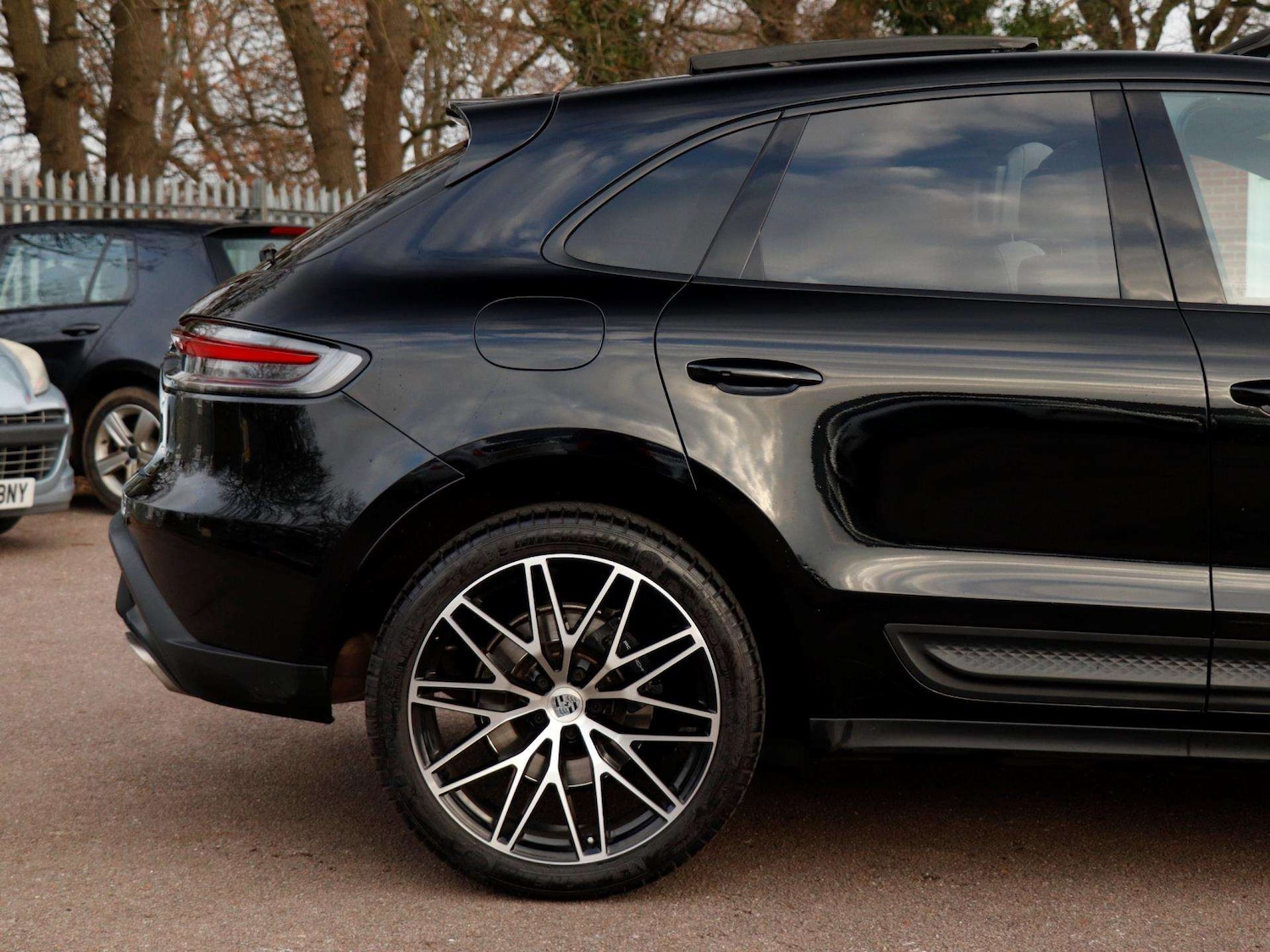 Used Porsche Macan 2023 for sale - 76967720: Photo 34