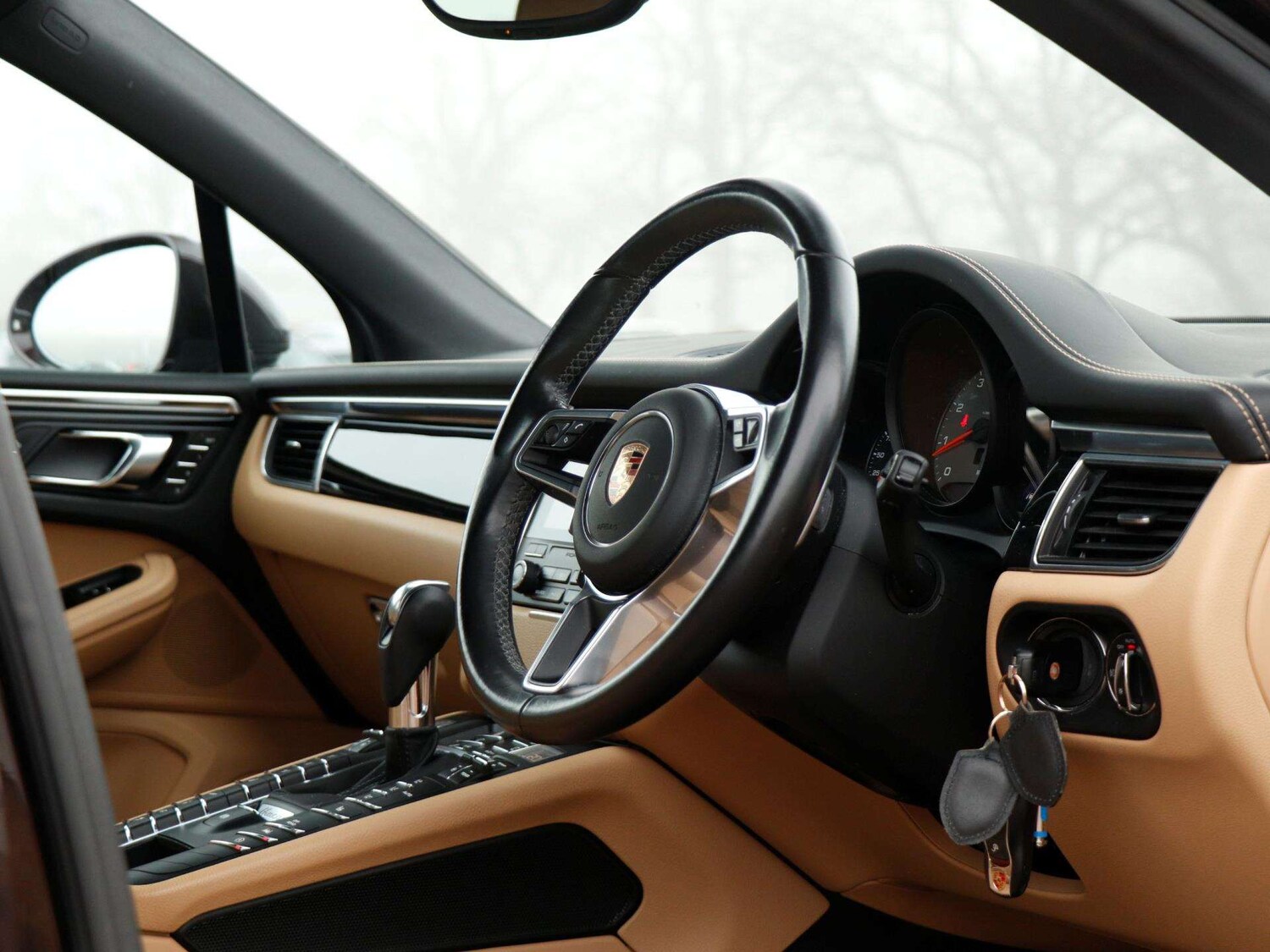 Used Porsche Macan 2017 for sale - 77827318: Photo 11