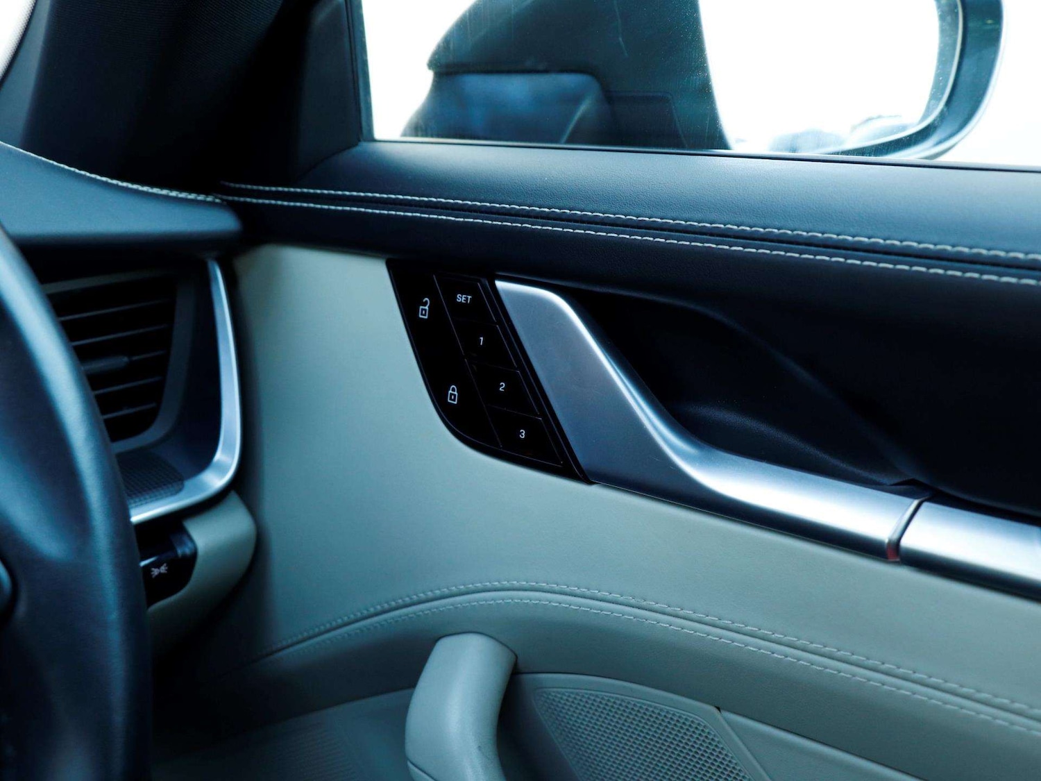 Used Porsche 911 2019 for sale - 77076625: Photo 21