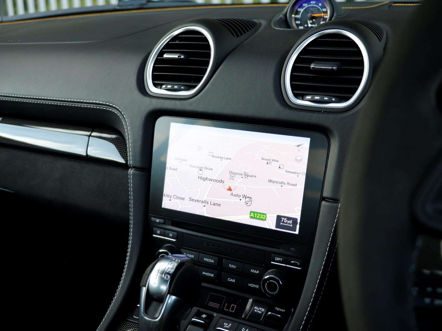 Used Porsche Cayman 2022 for sale - 76125798: Photo 14