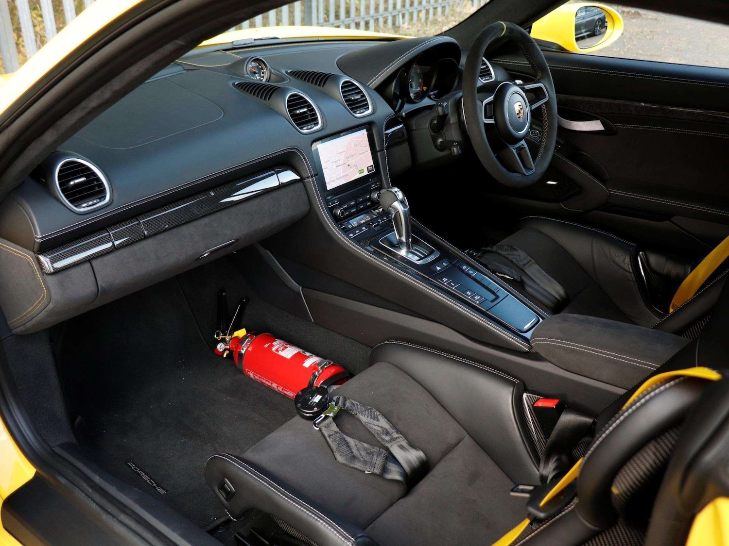 Used Porsche Cayman 2022 for sale - 76125798: Photo 9