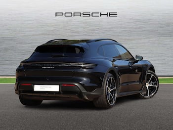 Used Porsche Taycan 2025 for sale - 79702439: Photo