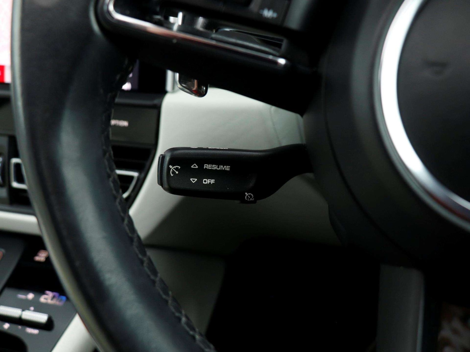 Used Porsche Macan 2022 for sale - 77726807: Photo 20