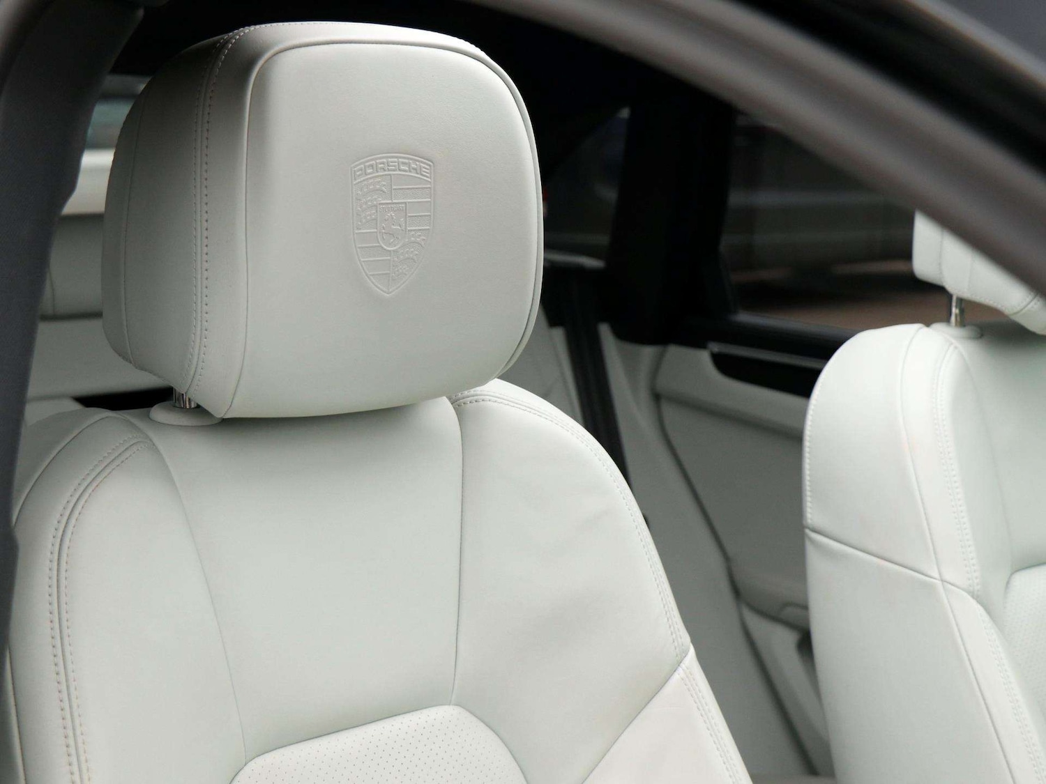 Used Porsche Macan 2022 for sale - 77726807: Photo 24