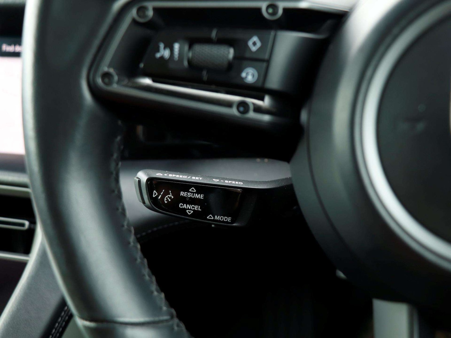 Used Porsche Taycan for sale - 77661325: Photo 20