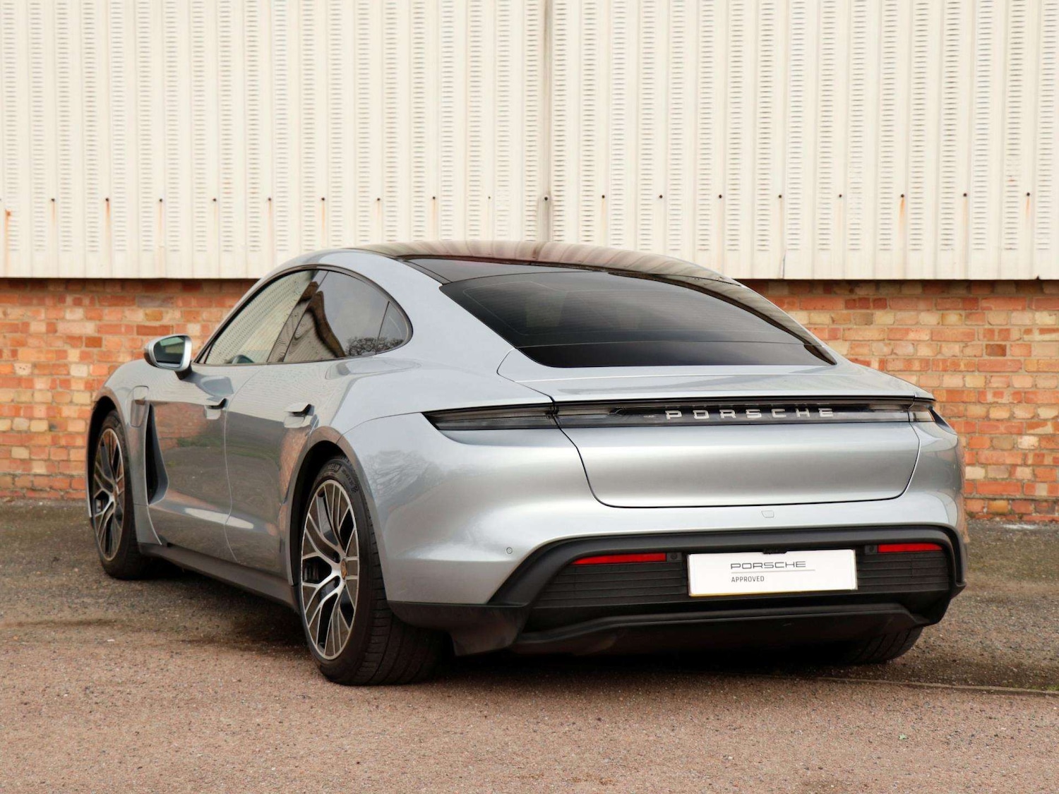 Used Porsche Taycan for sale - 77661325: Photo 35