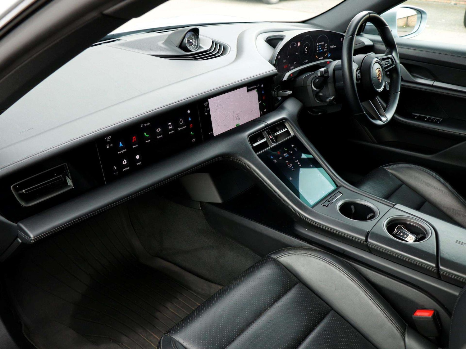 Used Porsche Taycan for sale - 77661325: Photo 9