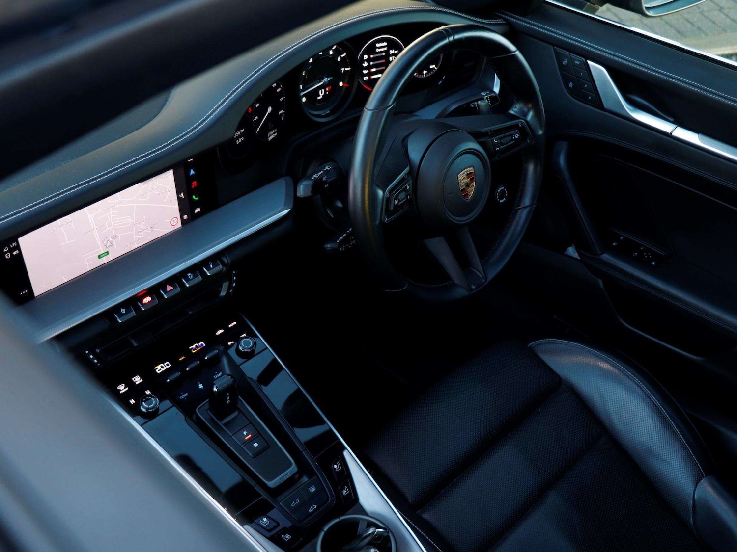 Used Porsche 911 2021 for sale - 76827590: Photo 11