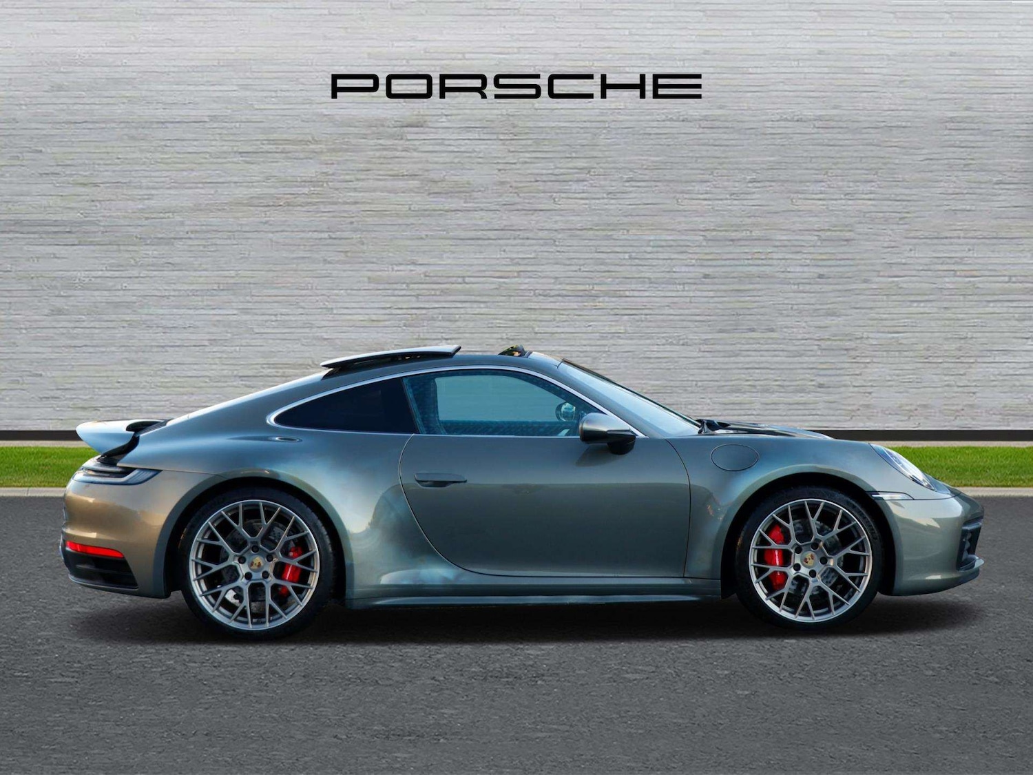 Used Porsche 911 2021 for sale - 76827590: Photo 2