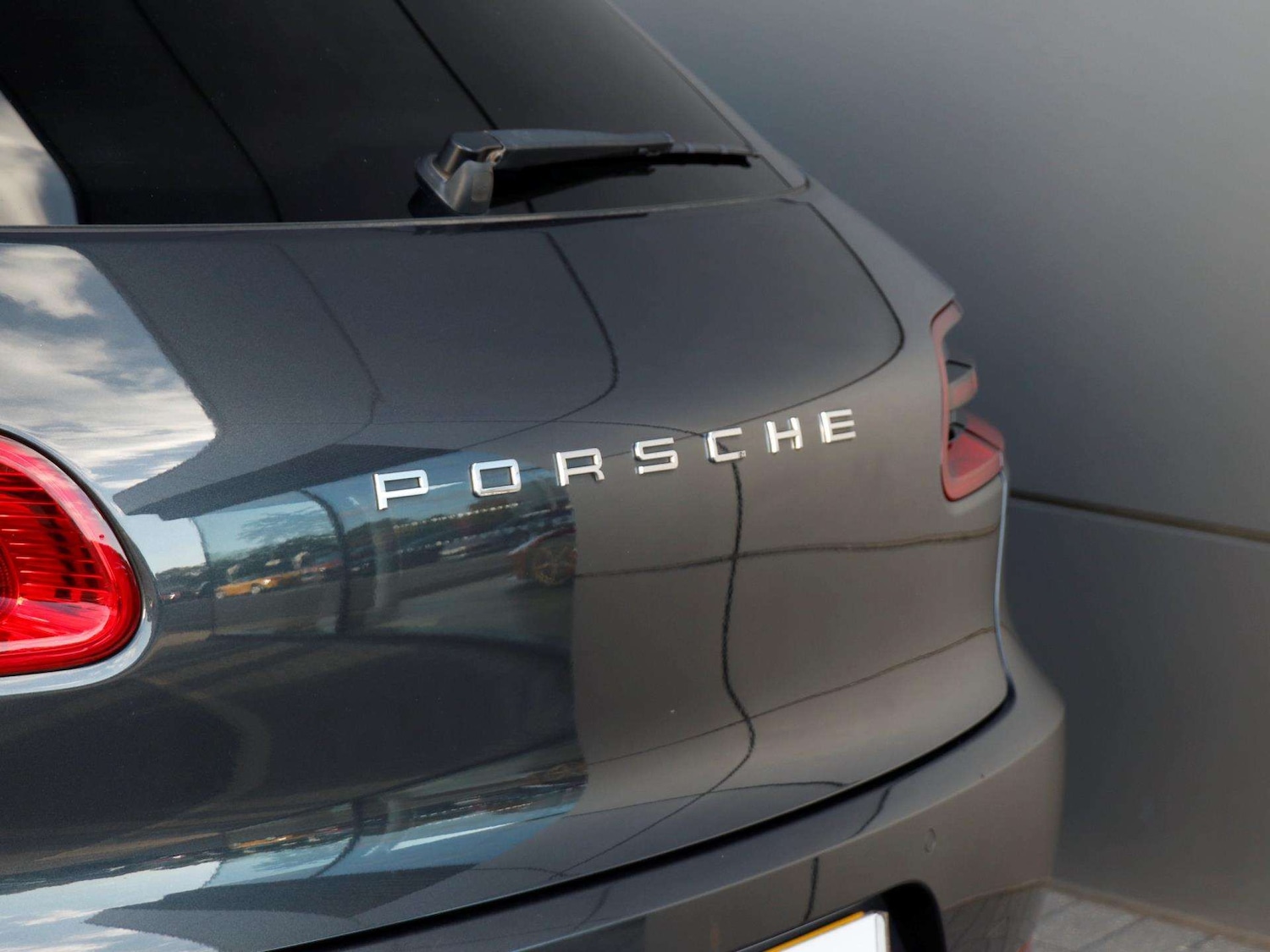 Used Porsche Macan 2018 for sale - 76125915: Photo 31