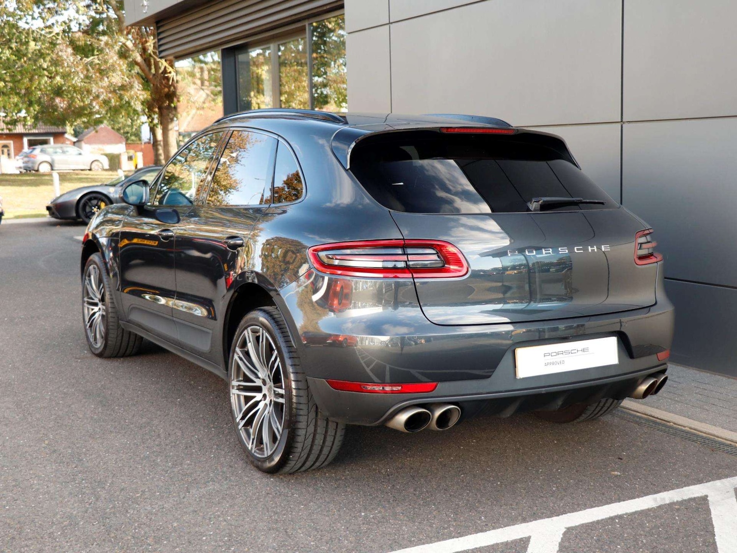 Used Porsche Macan 2018 for sale - 76125915: Photo 34