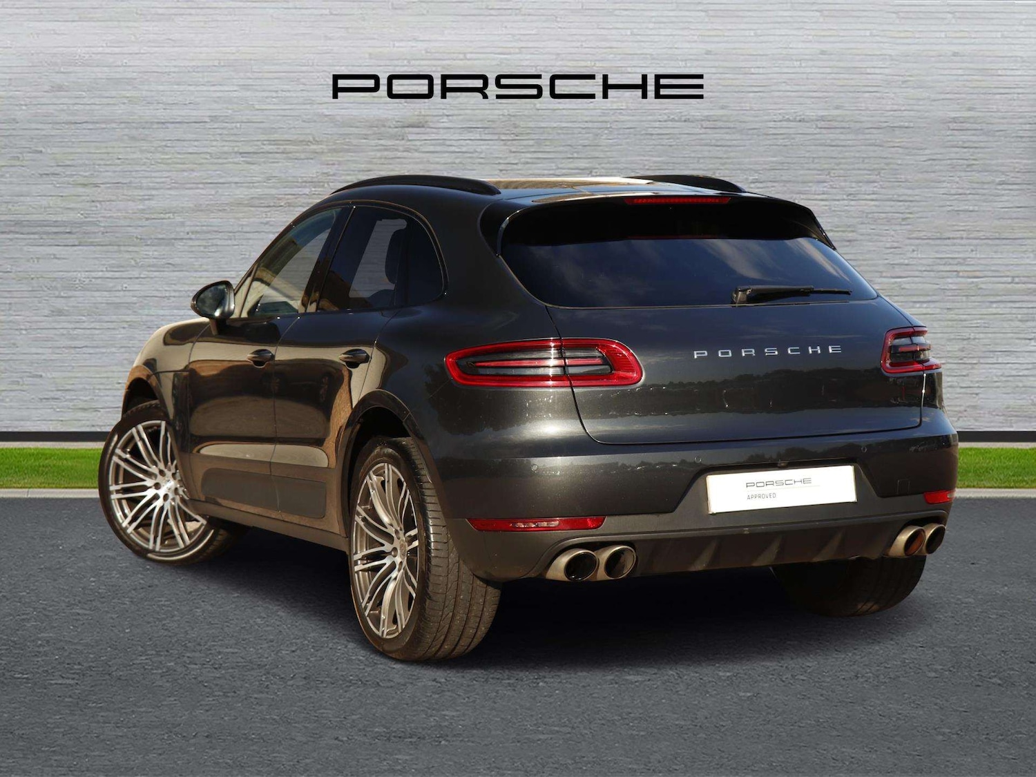 Used Porsche Macan 2018 for sale - 76125915: Photo 5