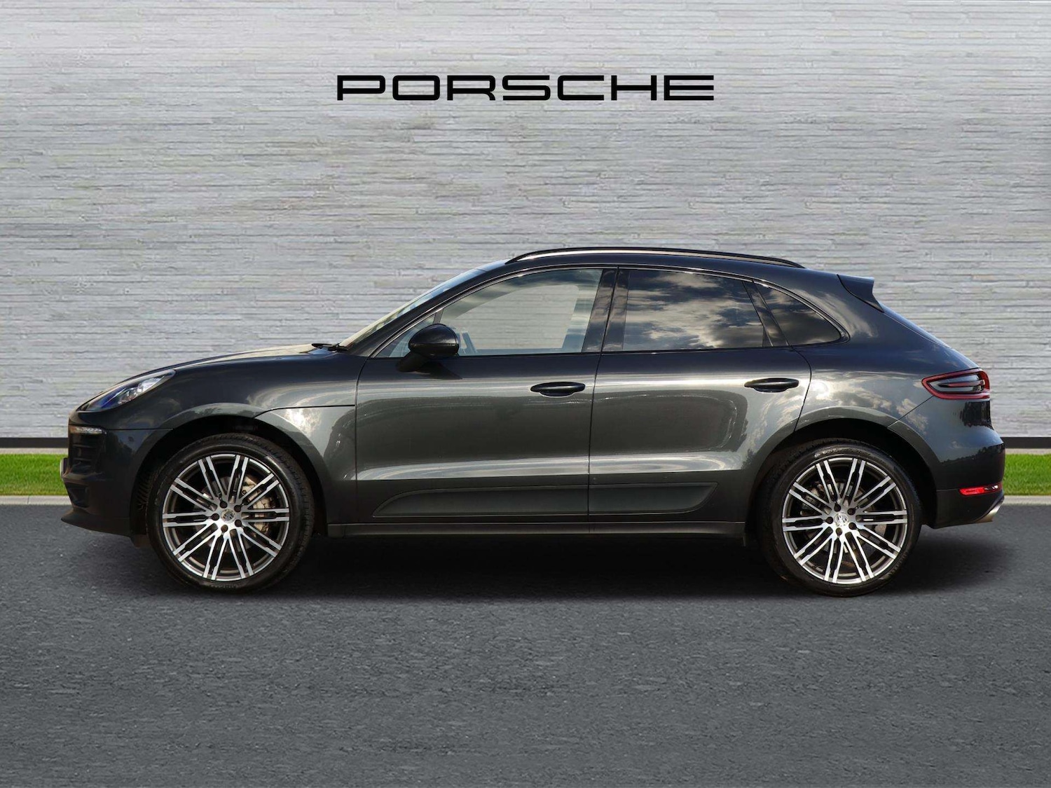 Used Porsche Macan 2018 for sale - 76125915: Photo 6