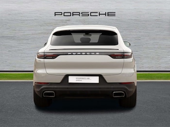Used Porsche Cayenne 2021 for sale - 76141927: Photo 4