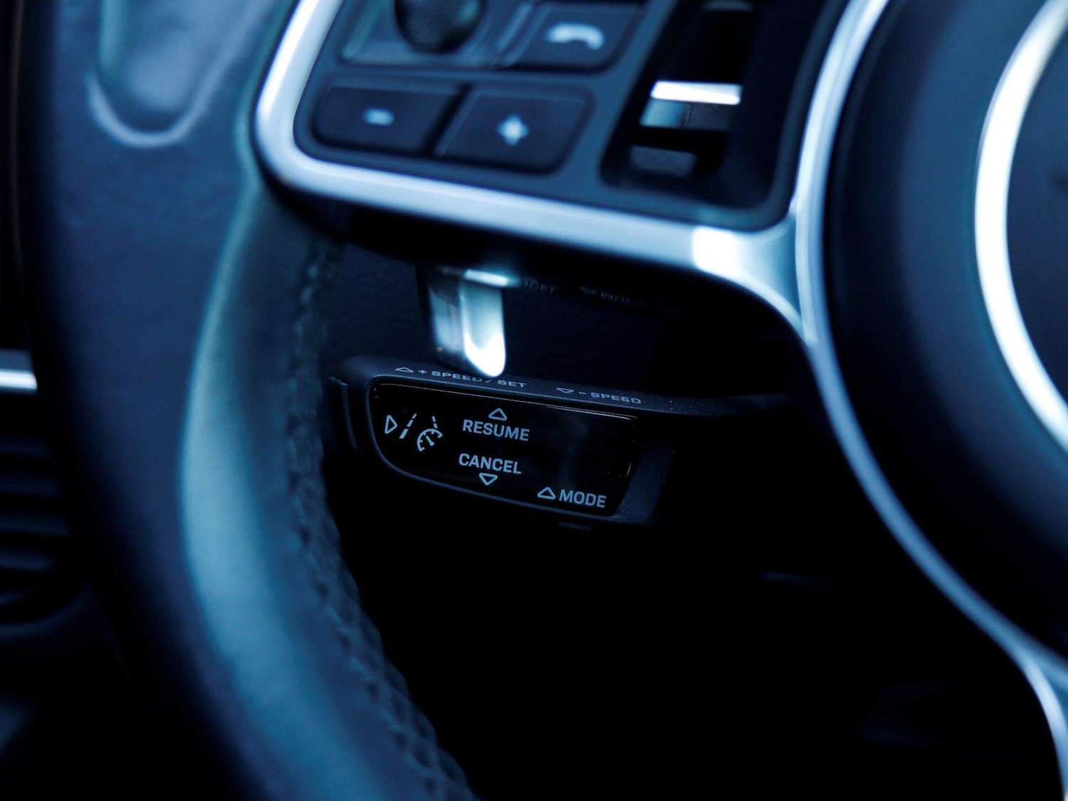 Used Porsche Cayenne 2023 for sale - 77943355: Photo 19