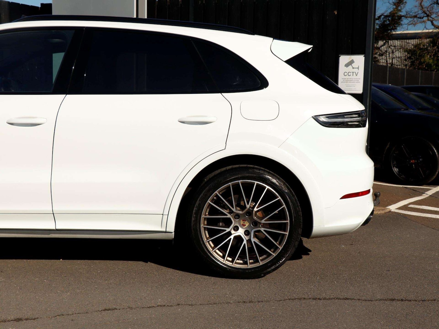 Used Porsche Cayenne 2023 for sale - 77943355: Photo 33