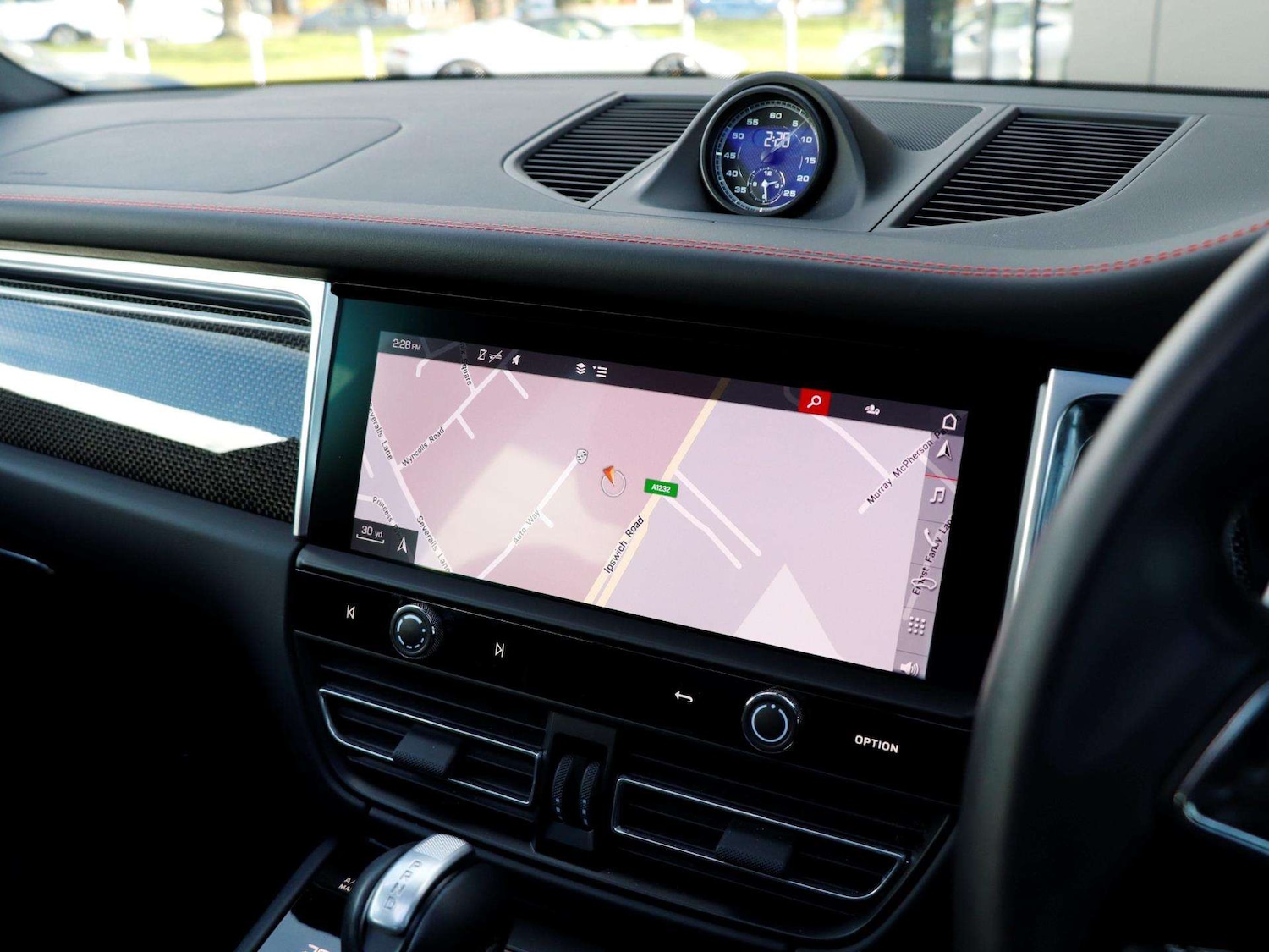 Used Porsche Macan 2023 for sale - 78037717: Photo 15