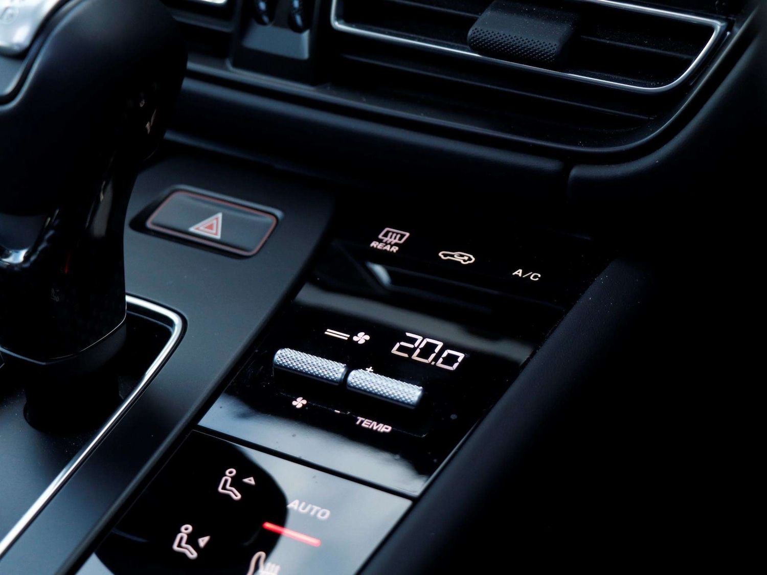 Used Porsche Macan 2023 for sale - 78037717: Photo 17