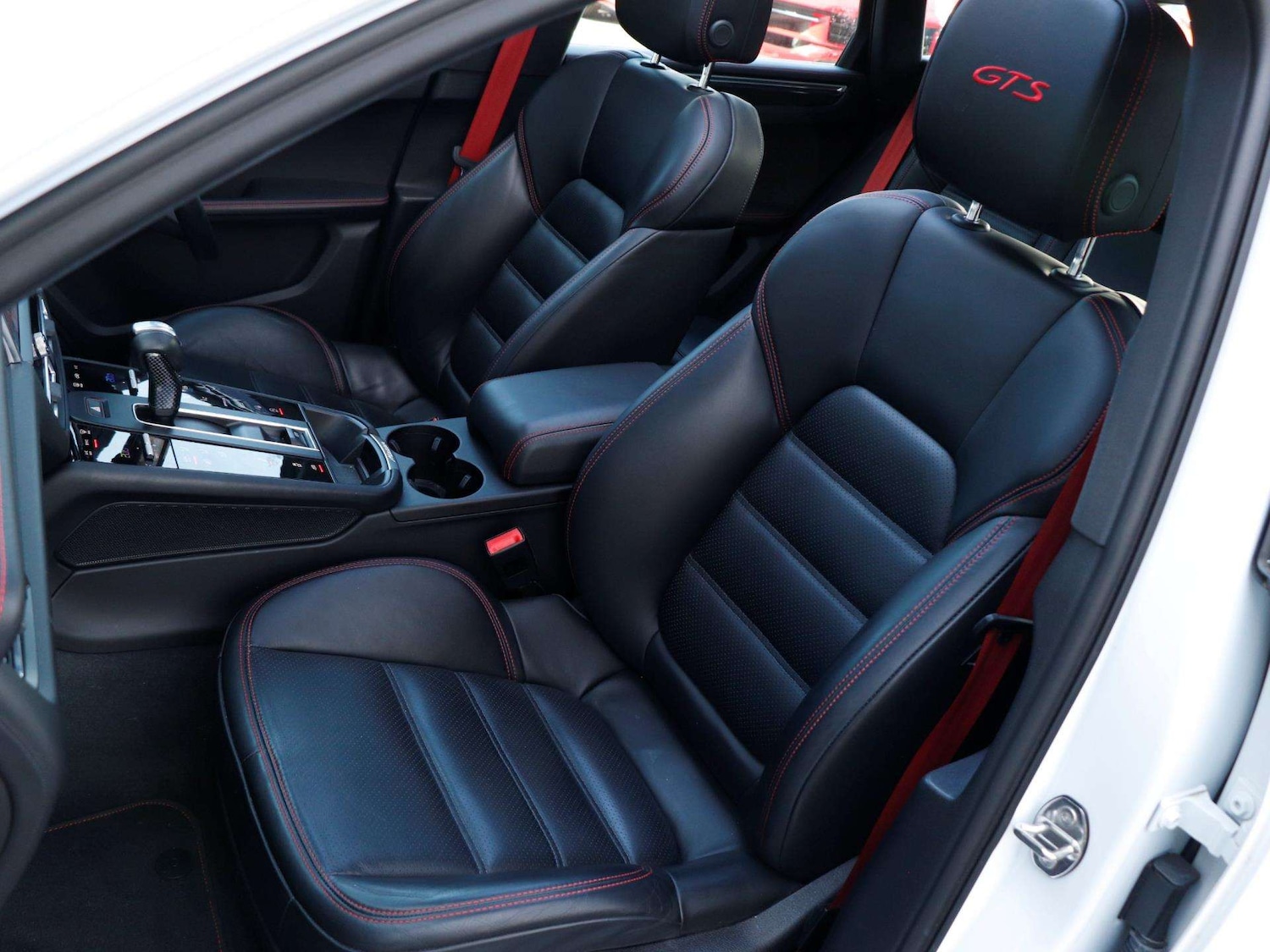 Used Porsche Macan 2023 for sale - 78037717: Photo 27