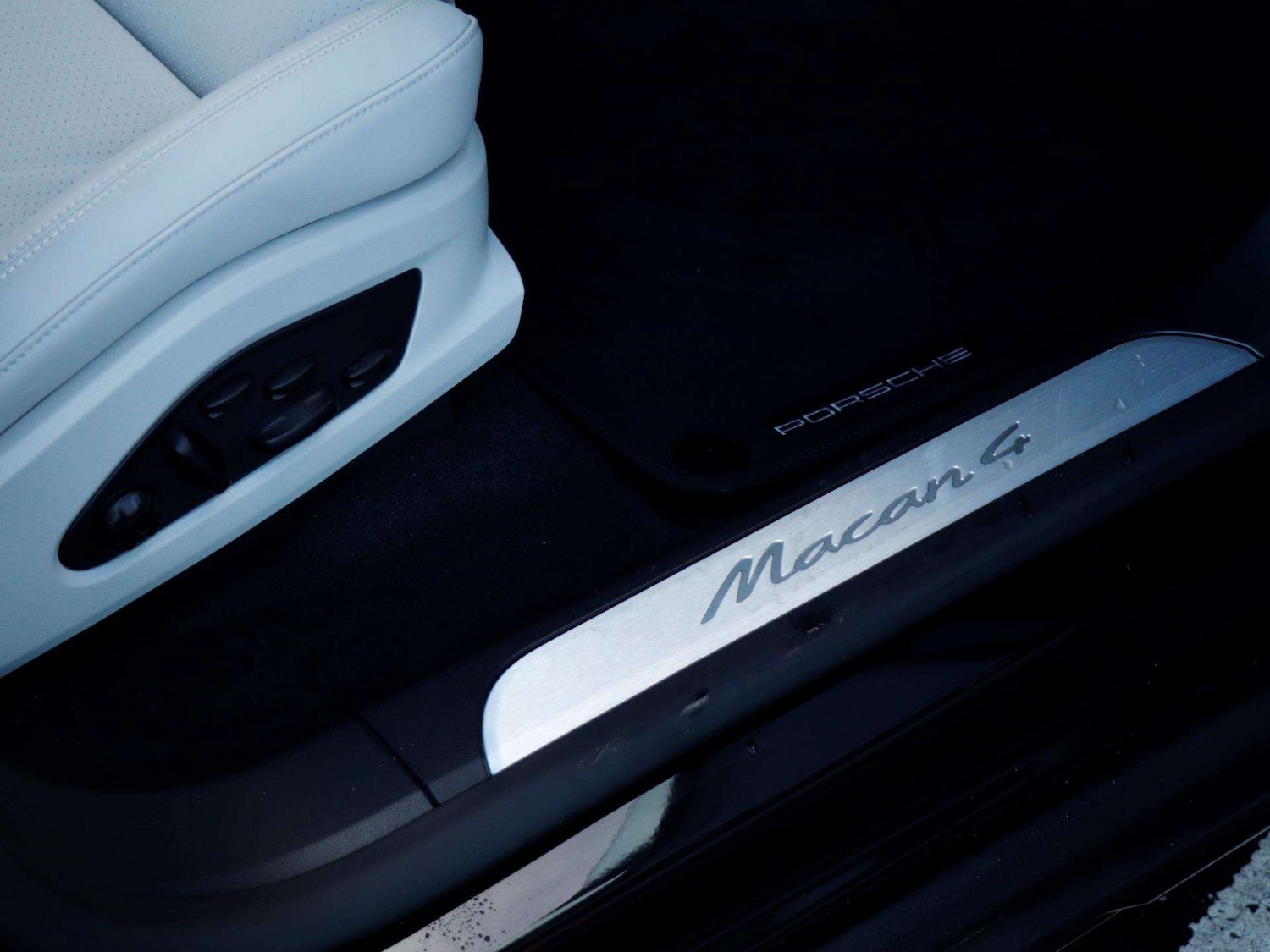 Used Porsche Macan 2026 for sale - 77257507: Photo 24