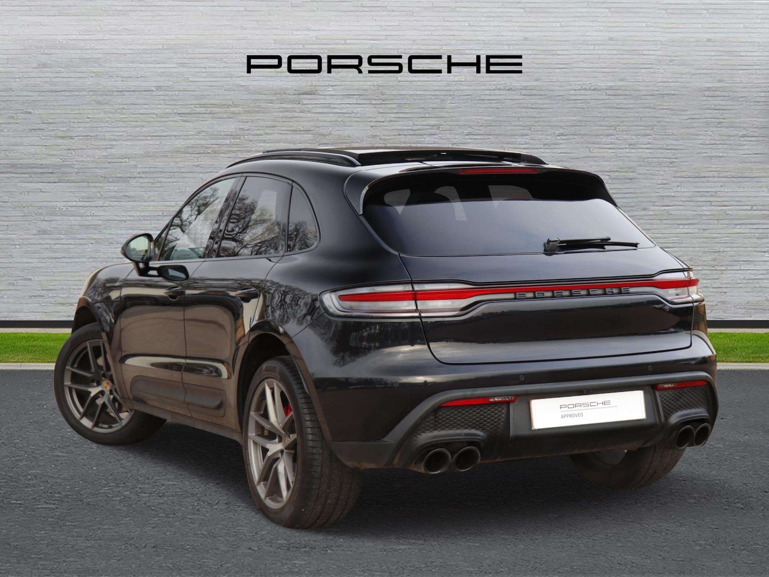 Used Porsche Macan 2021 for sale - 77348142: Photo 5