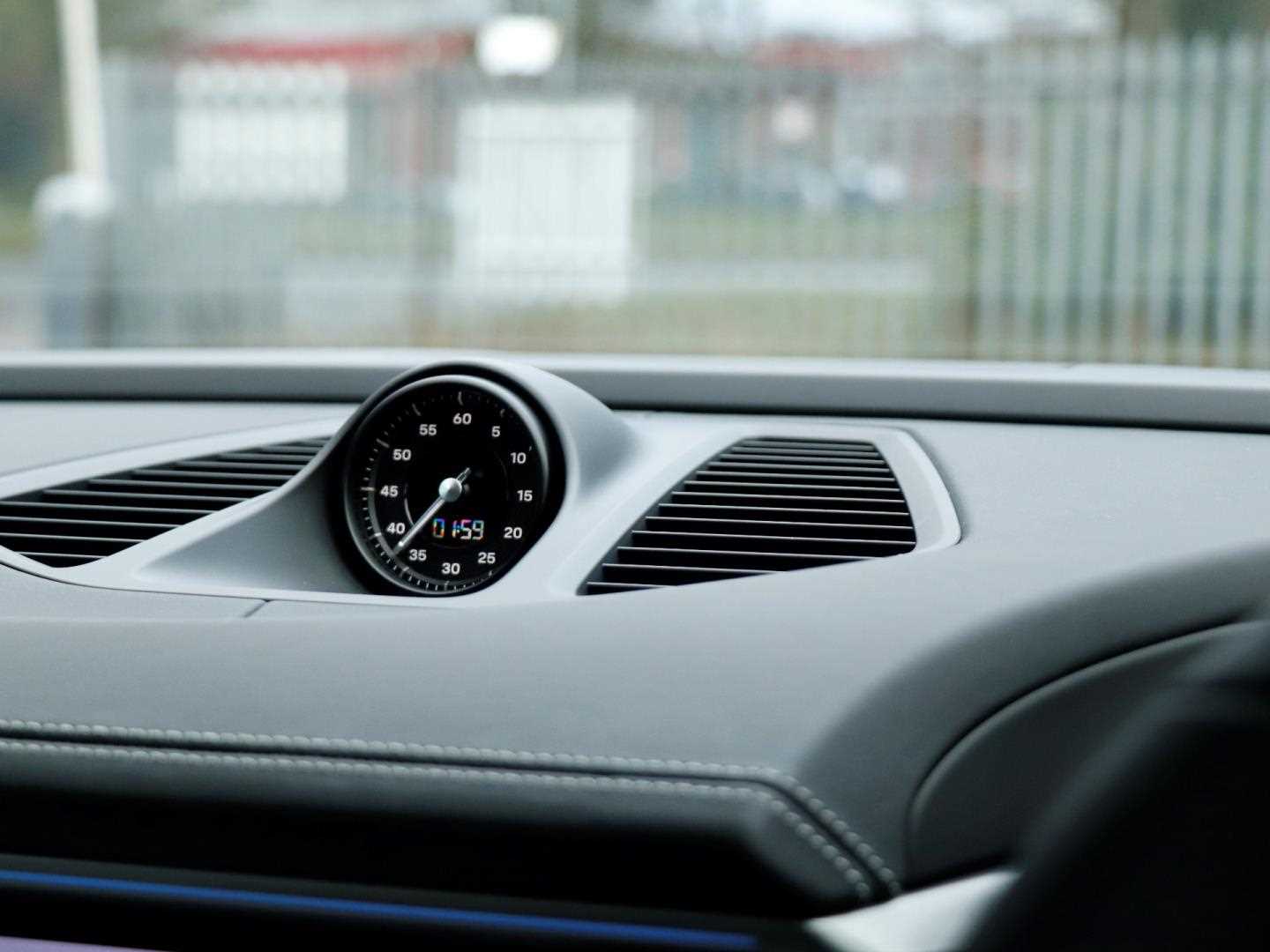 Used Porsche Macan 2024 for sale - 76329121: Photo 14