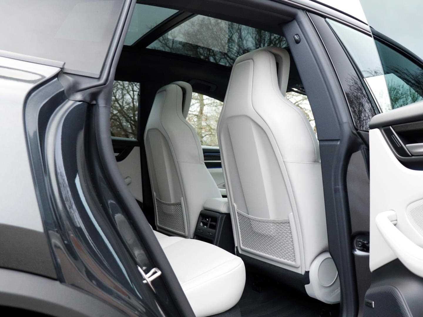 Used Porsche Macan 2024 for sale - 76329121: Photo 26