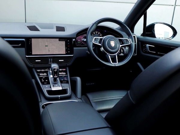 Used Porsche Cayenne 2022 for sale - 76242556: Photo 12