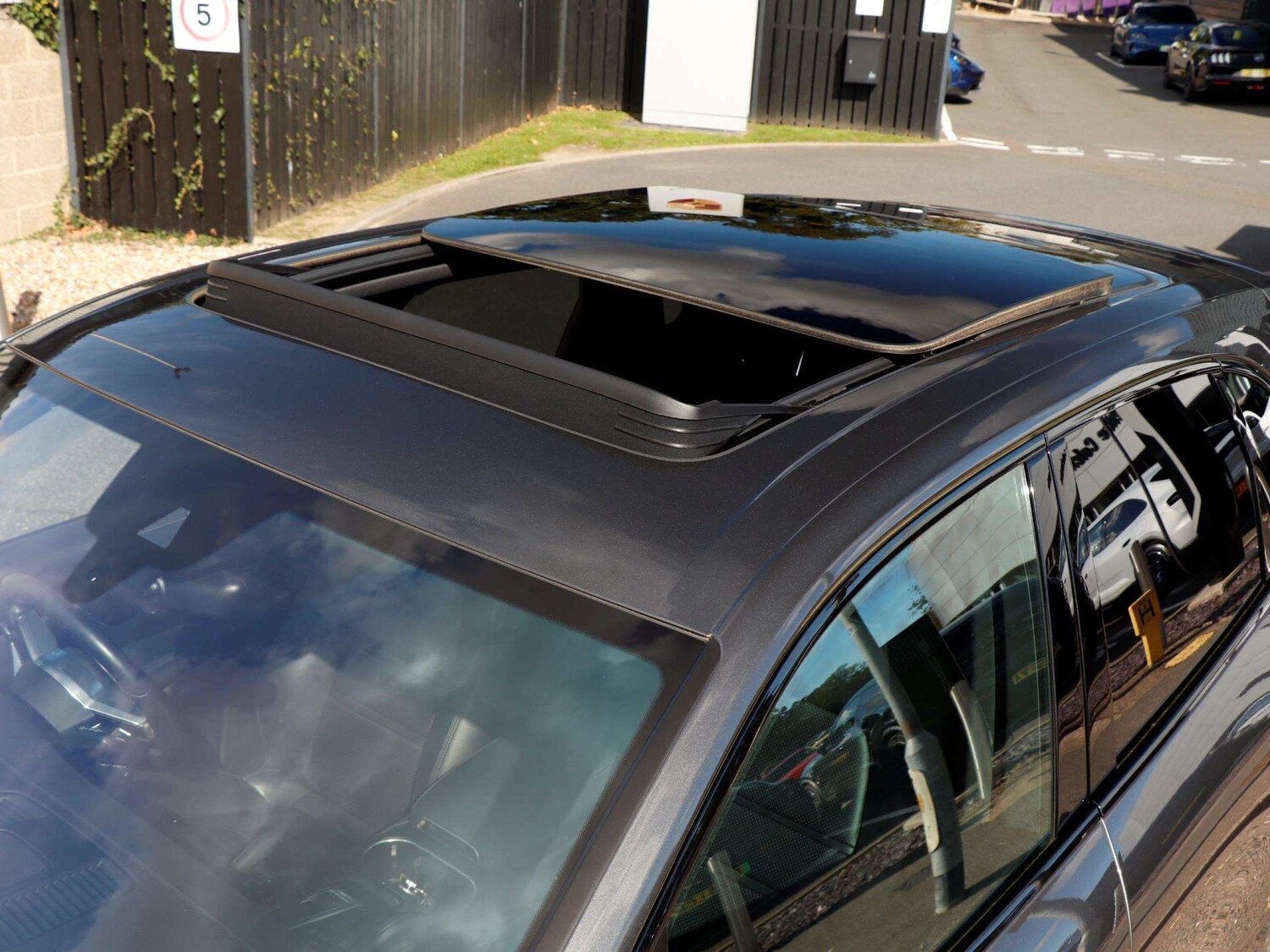 Used Porsche Cayenne 2022 for sale - 76242556: Photo 34