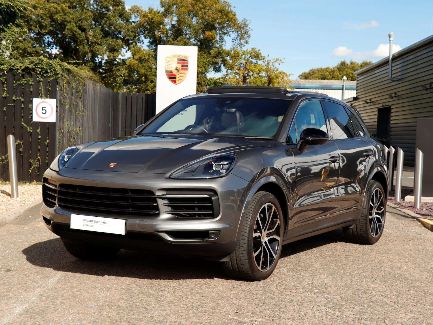 Used Porsche Cayenne 2022 for sale - 76242556: Photo 35