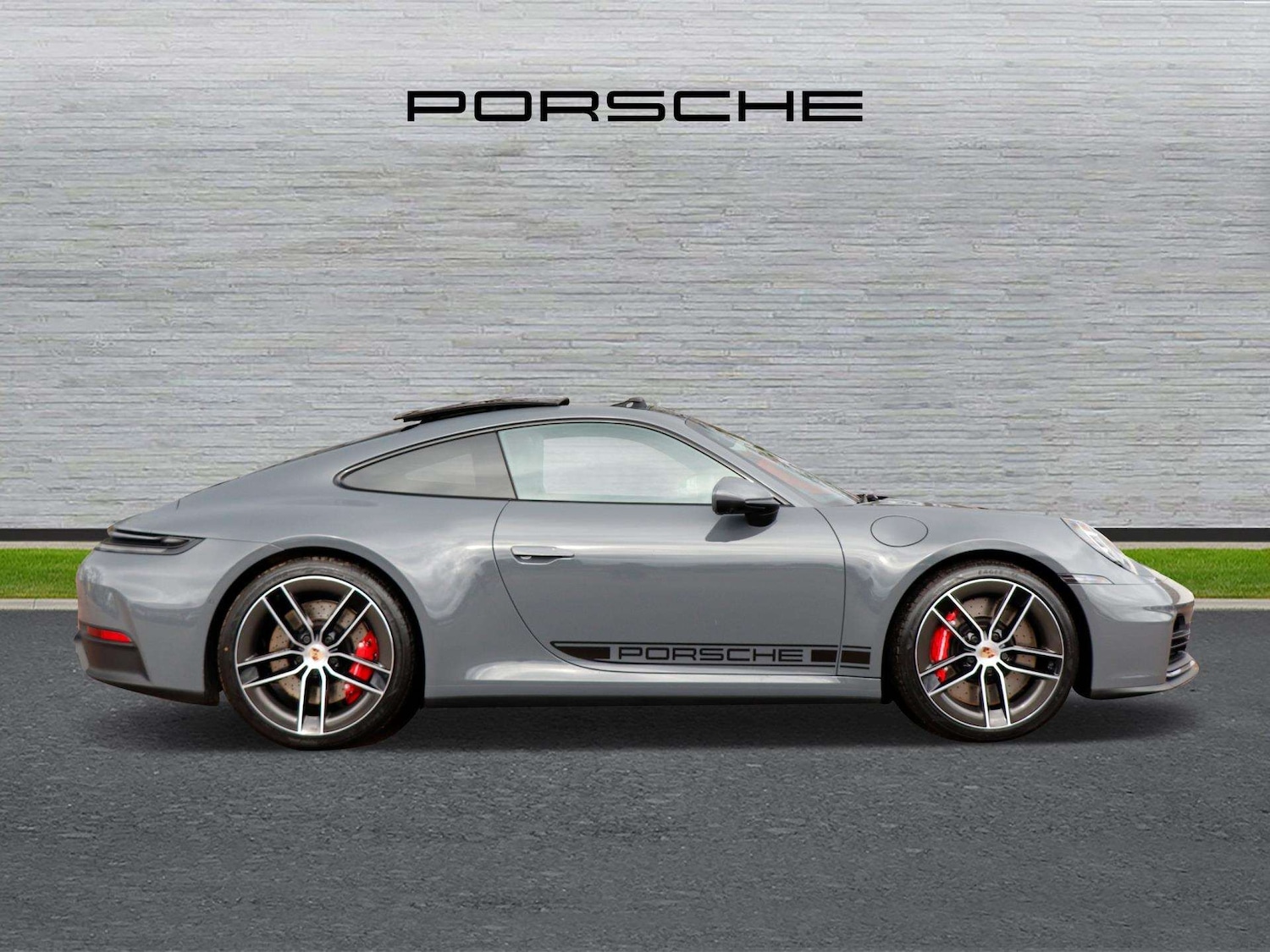 Used Porsche 911 2026 for sale - 78209383: Photo 2