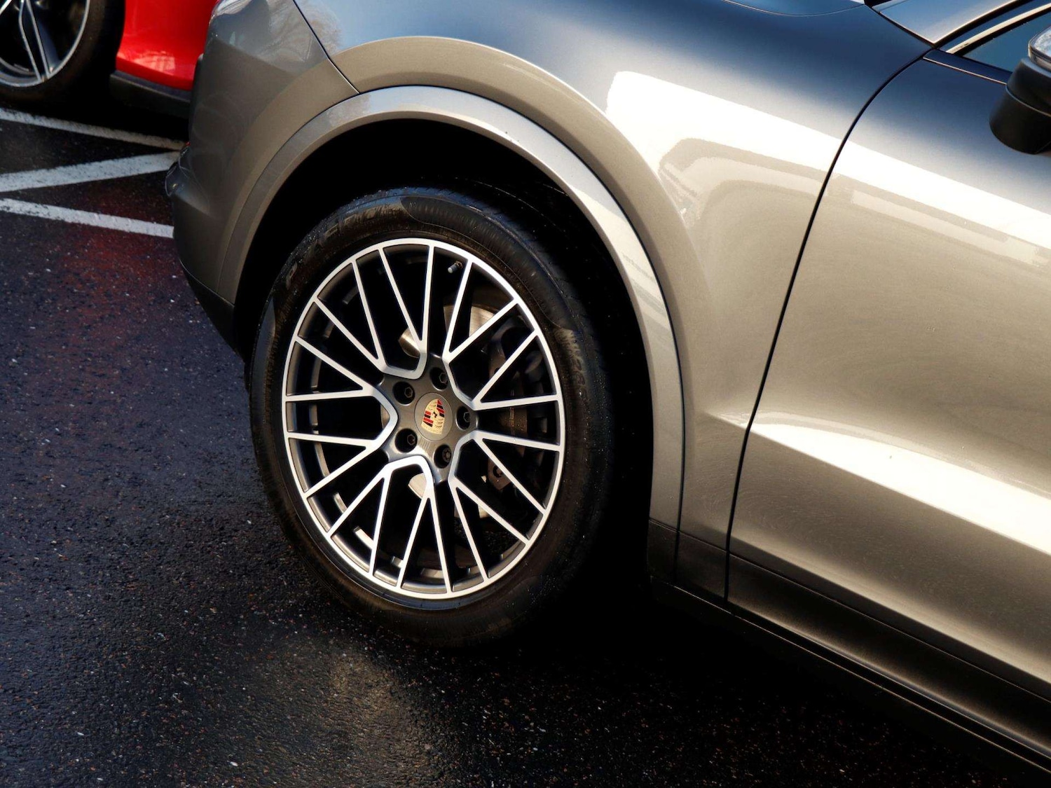 Used Porsche Cayenne 2023 for sale - 76827721: Photo 32