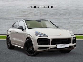 Used Porsche Cayenne 2023 for sale - 77428980: Photo