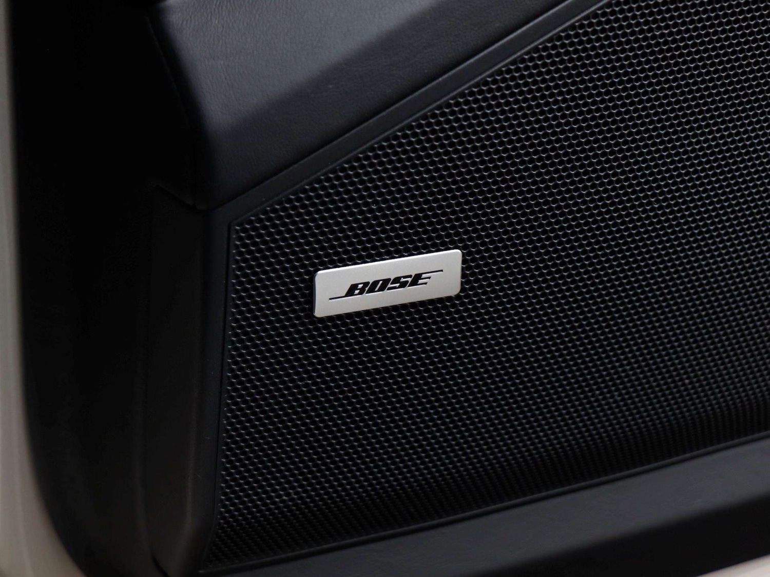 Used Porsche Cayenne for sale - 77428980: Photo 25