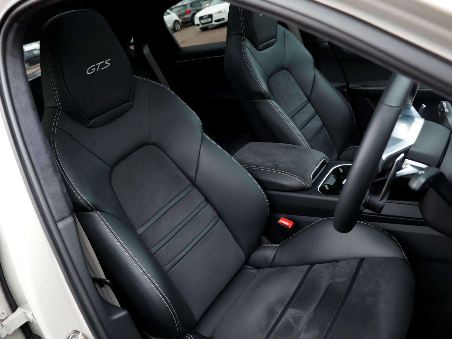 Used Porsche Cayenne for sale - 77428980: Photo 27